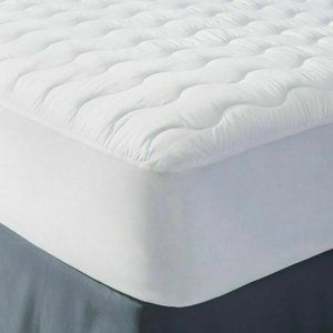 NWT Waterproof Cooling Washable Mattress Pad T/TXL